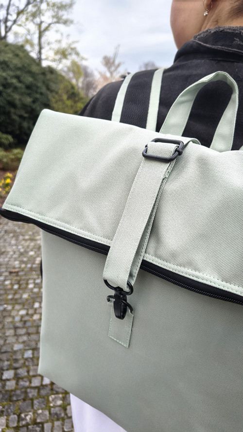 Ronya backpack zelená šalvějová — foto 2
