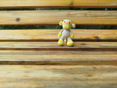 Handmade Amigurumi Monkey Keychain 2" — foto 3