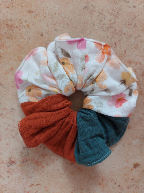 Mušelínová gumička do vlasů scrunchie - MIX — foto 2