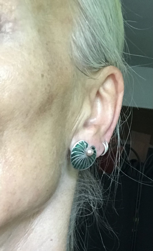 Napichovací náušnice leknín — foto 4