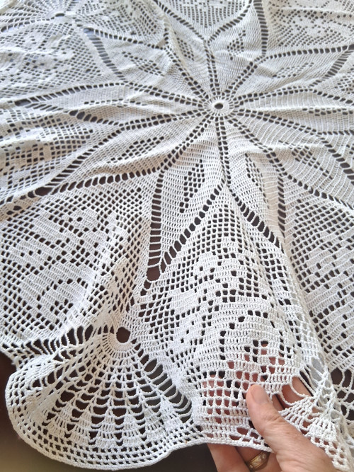 Krajka kulatá, ubrus 80 cm — foto 2