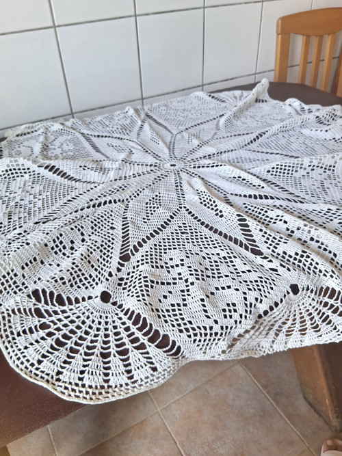 Krajka kulatá, ubrus 80 cm — foto 5