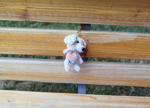 Handmade Amigurumi Dog Keychain 2" — foto 5