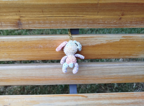 Handmade Amigurumi Dog Keychain 2" — foto 6