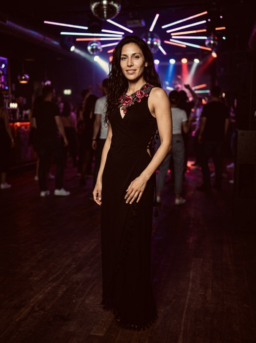 Šaty luxusní rafinované — foto 3