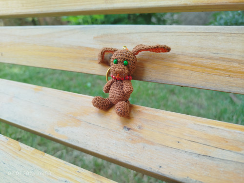 Handmade Amigurumi Dog Keychain 2" — foto 5