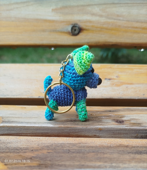 Handmade Amigurumi Dog Keychain 2" — foto 3