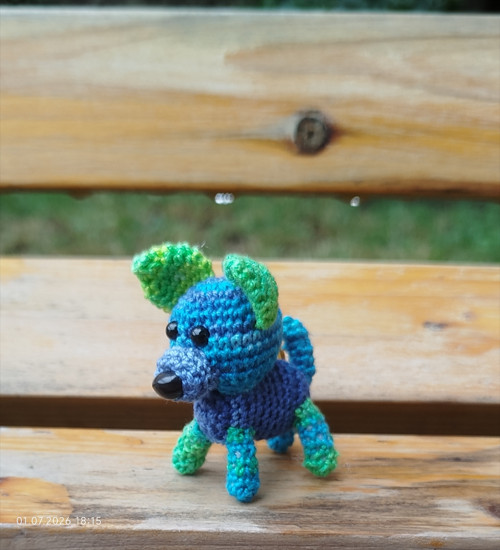 Handmade Amigurumi Dog Keychain 2" — foto 4