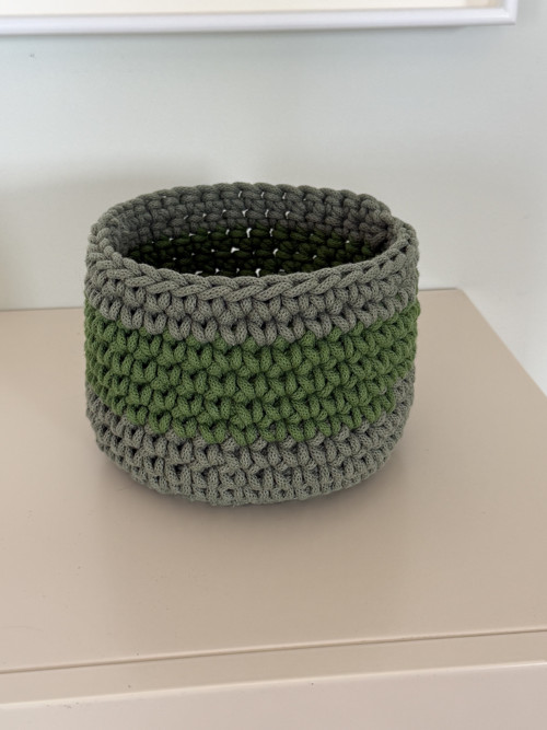 Háčkovaný košík MOOS stripe — foto 5