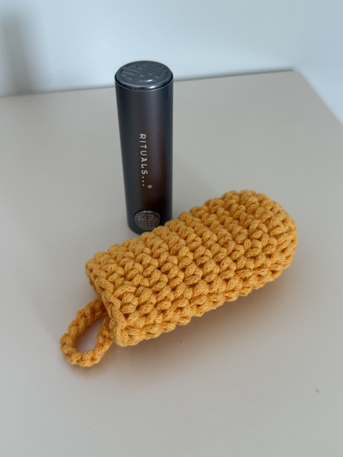 Háčkovaná přívěsek STICK — foto 3