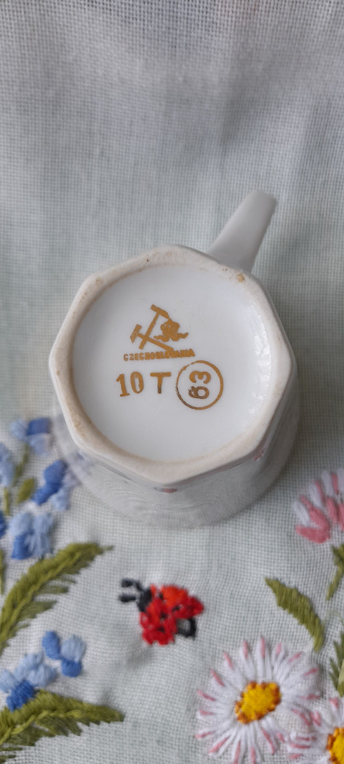 Elegance v porcelánu — foto 4