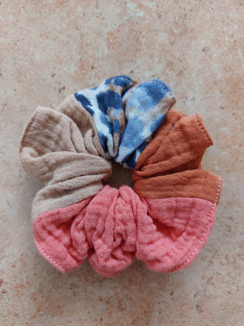 Mušelínová gumička do vlasů scrunchie - MIX — foto 2