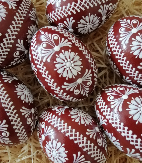 Vínově červené kraslice — foto 2