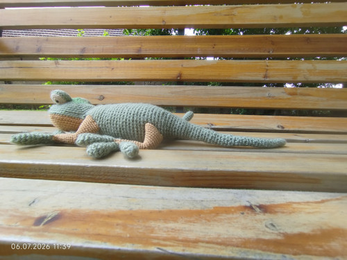 Handmade Amigurumi Lizard Acrylic 12" — foto 4
