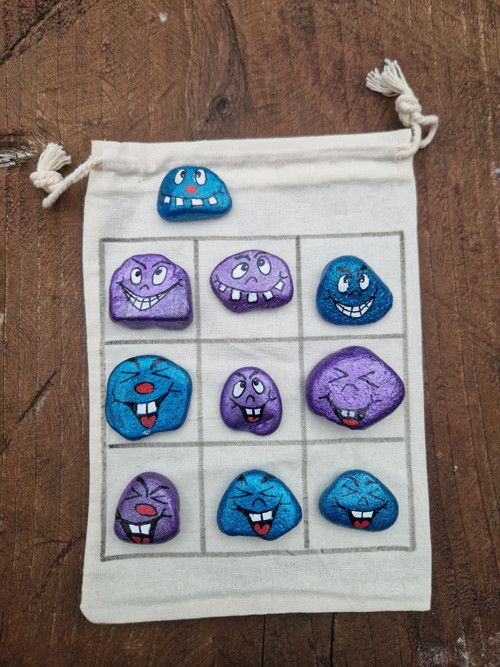 Malované kamínky - hra tic tac toe — foto 2