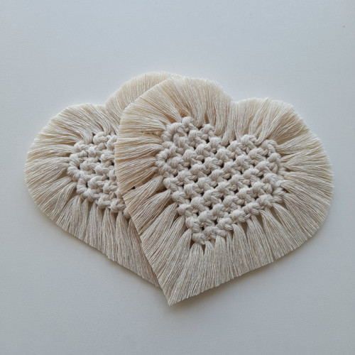 Macramé podložka - srdce — foto 2