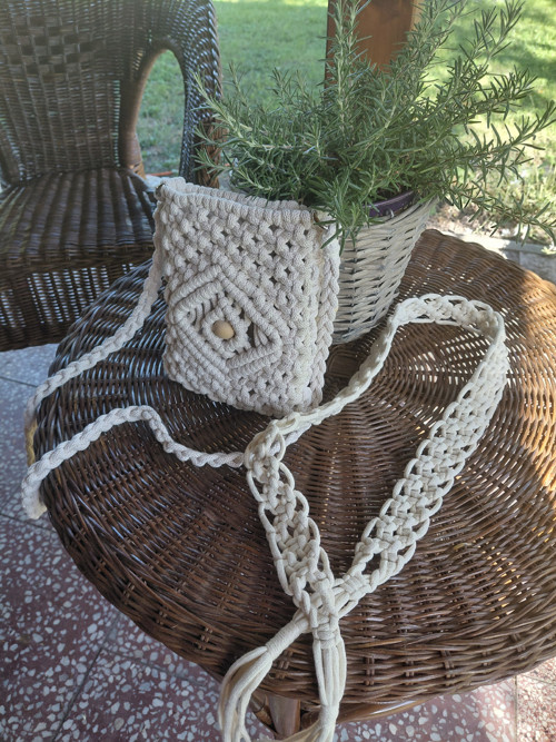 Boho pásek se střásněmi na míru — foto 5