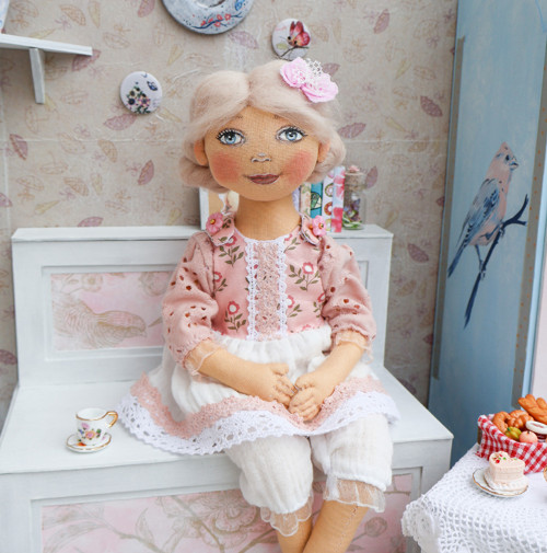 Sběratelská panenka Rosie — foto 3