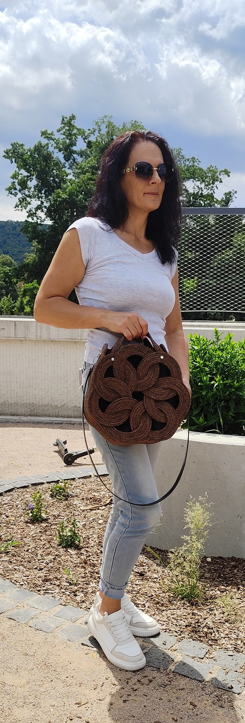 Handmade kabelka Flower mini — foto 3