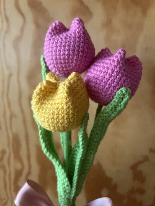 Háčkovaný tulipán - na objednávku — foto 5