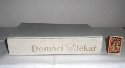 J. Krivaničová: DOMÁCÍ LÉKAŘ, 1991 — foto 6