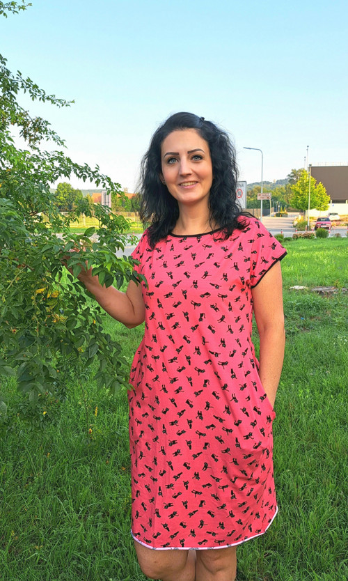 Šaty kočičky kapsáčové — foto 3