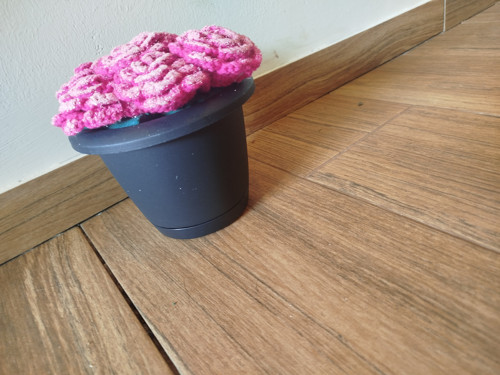 Růžový květináček — foto 2