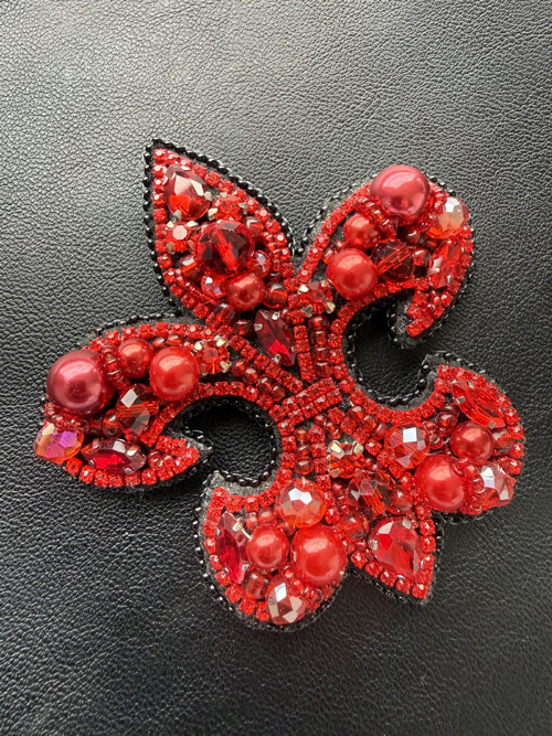 Brož Fleur-de-lis Červená — foto 3