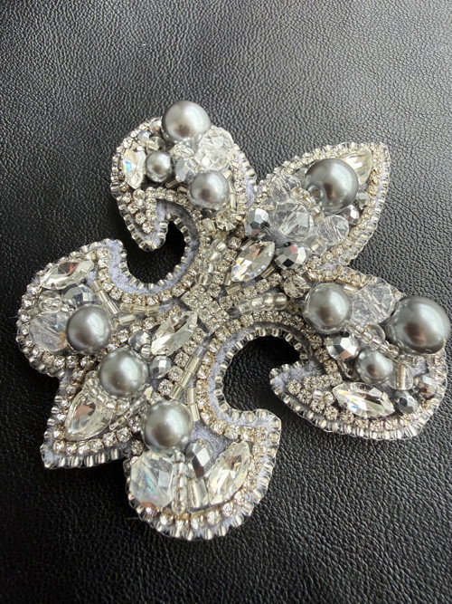 Brož Fleur-de-lis Stříbrná — foto 4