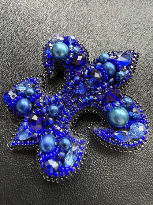 Brož Fleur-de-lis Modrá — foto 4
