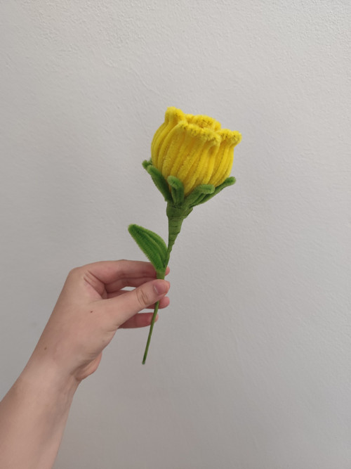Umělá růže z drátků — foto 3