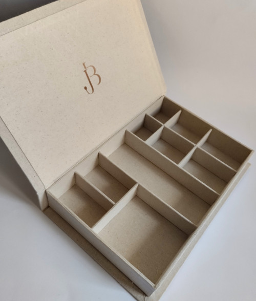 Elegantní šperkovnice — foto 4