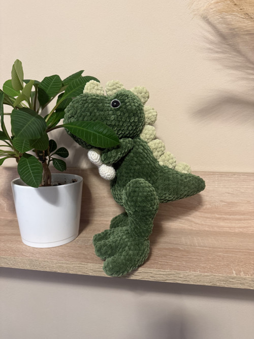 Háčkovaný dinosaurus — foto 3