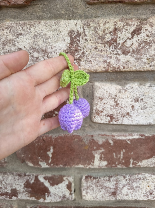 Háčkovaná klíčenka tulipány — foto 3