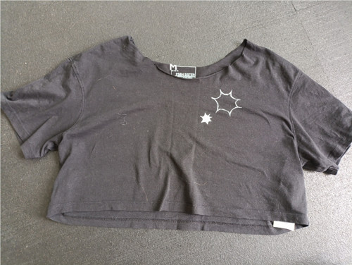 Crop top s brouky — foto 3