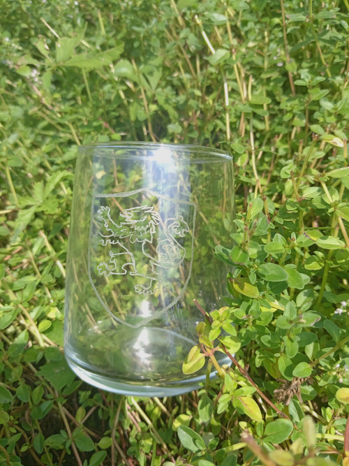 Ručně gravírovaná sklenička lev — foto 3