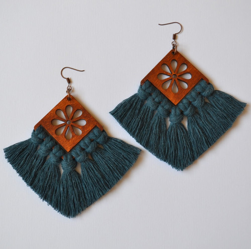 Macramé náušnice - Vivien petrolejová — foto 2