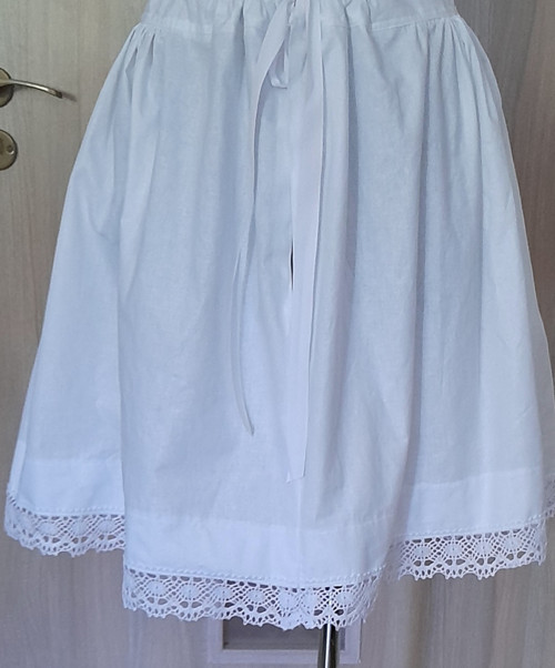 Spodnička ke kroji. Folklor. — foto 2