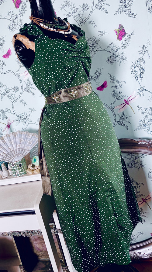 Šaty vintage dots — foto 4