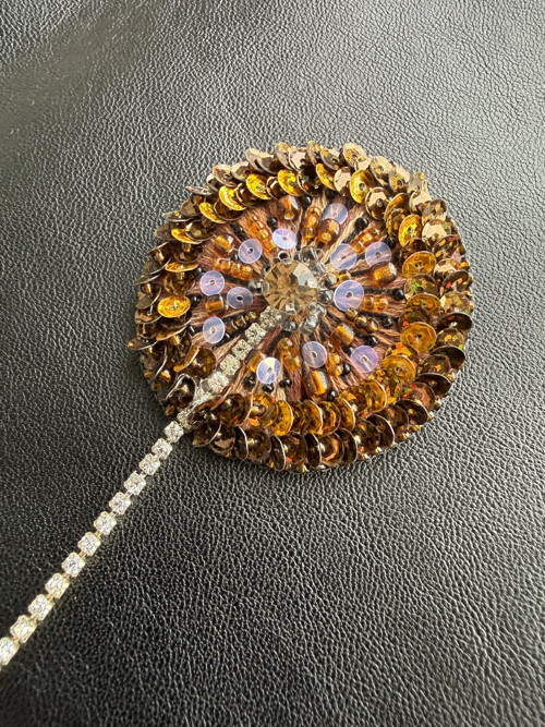 Brož Pampeliška – Amber — foto 2