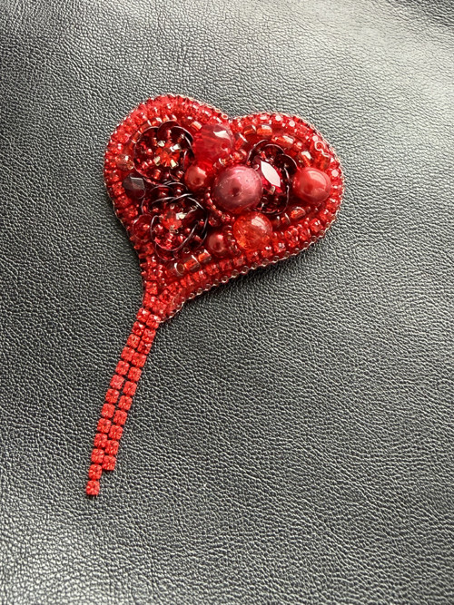 Brož Srdce – Červená (Red) — foto 2