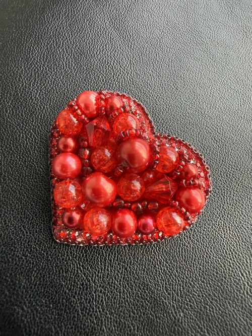 Brož Srdce – Červená (Red) — foto 2