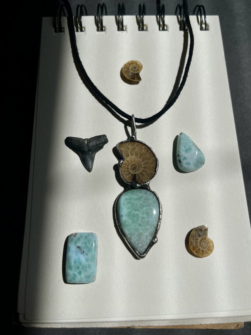Larimar a amonit — foto 6