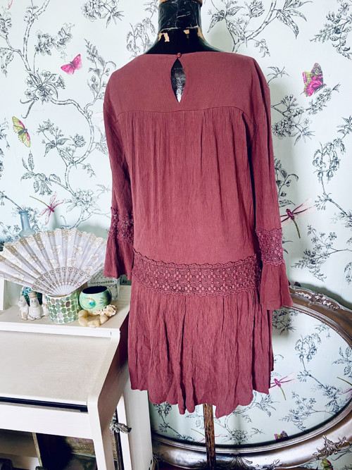 Šaty boho moka s krajkou — foto 6