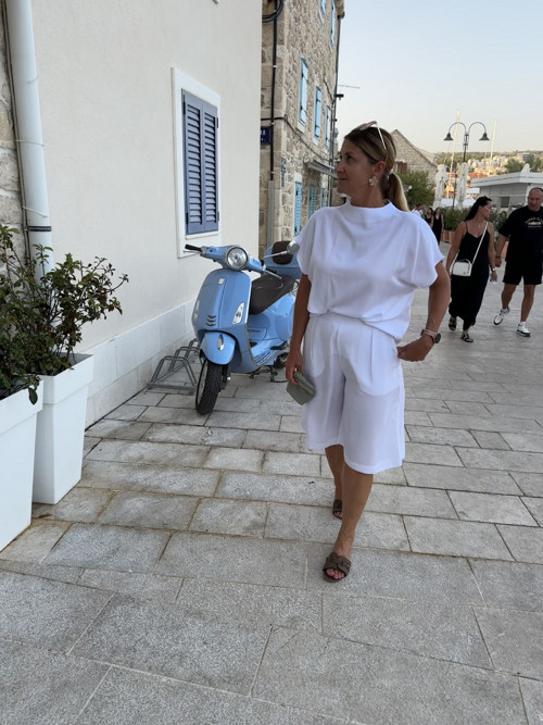 Komplet culotte kalhoty a top. — foto 3