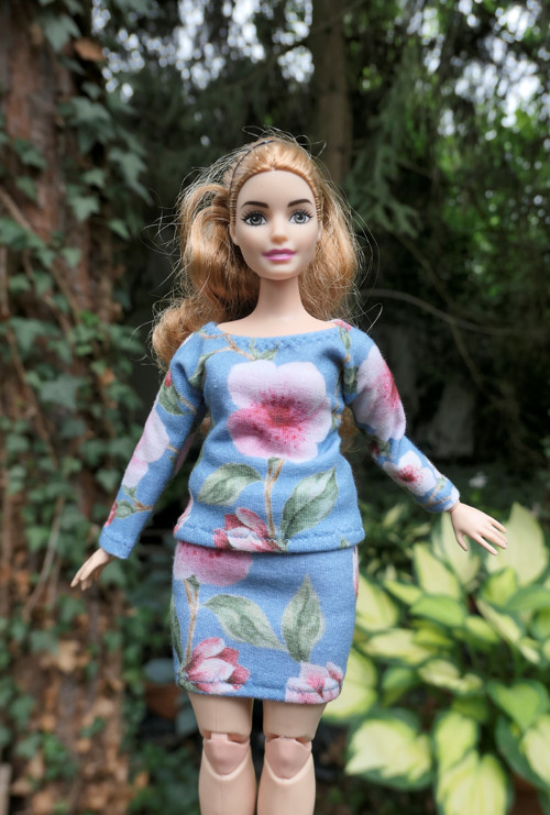 Komplet pro Barbie - baculku — foto 3