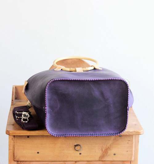 Leather handbag *Crazy-Violet* — foto 5