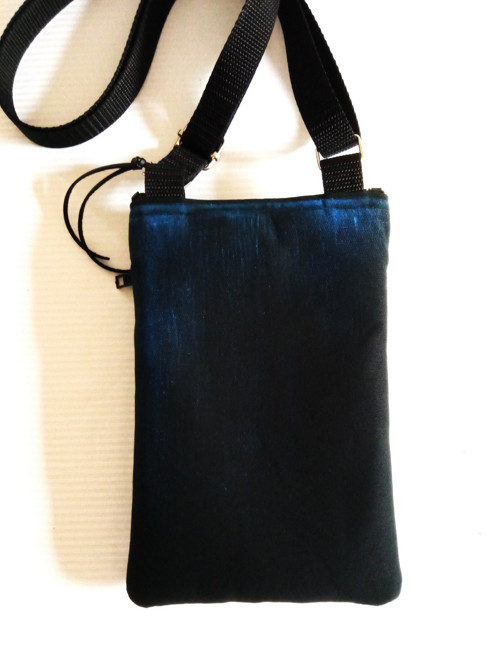 Crossbody s kapsou-DÍVKA S MOTÝLEM — foto 3