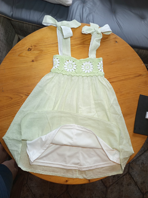 Dívčí šaty — foto 2