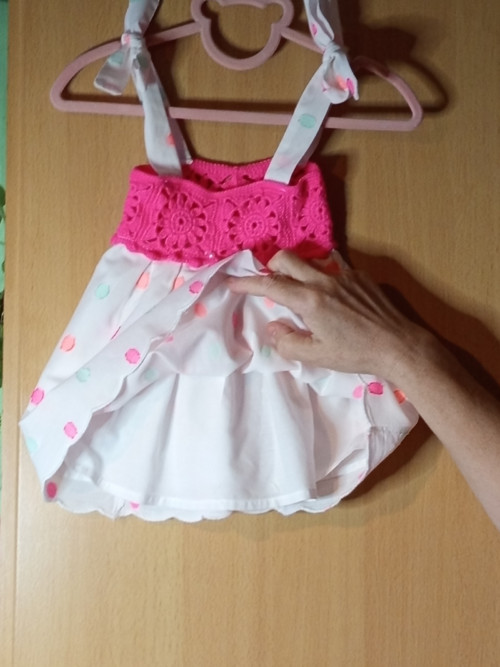 Dívčí šatičky — foto 2